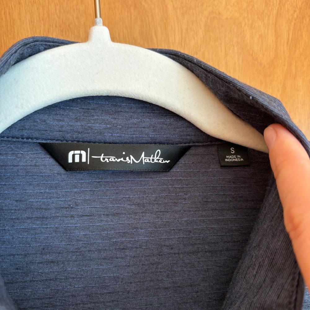 Travis Mathew Mens Quarter Zip Pullover Long Sleeve Golf Shirt Size S Navy Blue - Picture 2 of 7